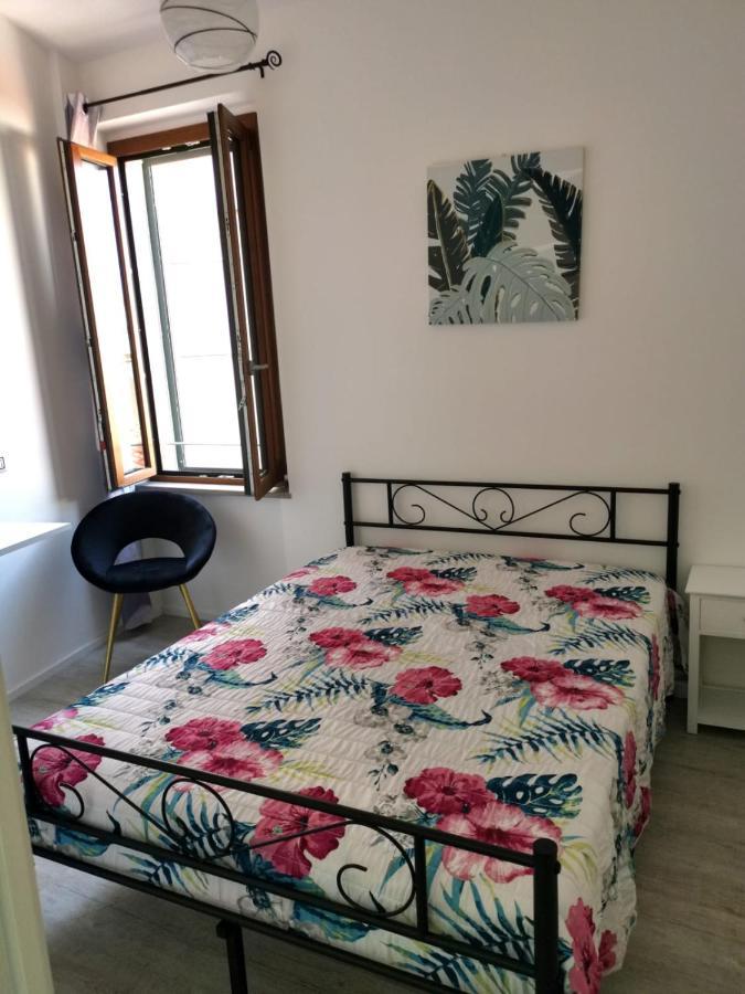 Casa Vacanza Il Campanile อาลเกโร ภายนอก รูปภาพ
